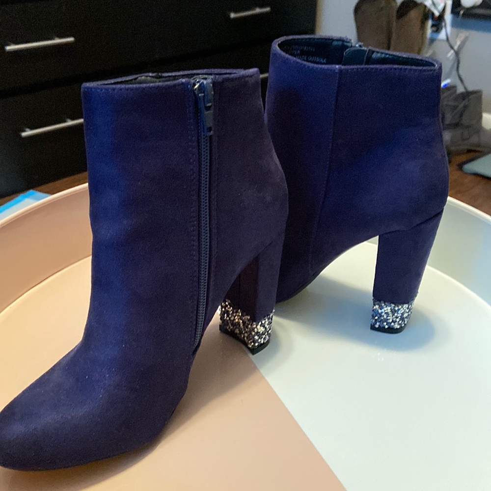 Xoxo blue booties
